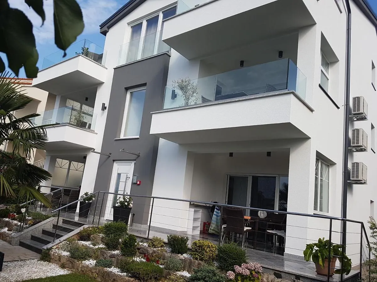 Apartment Villa Jeka, Malinska, Krk
